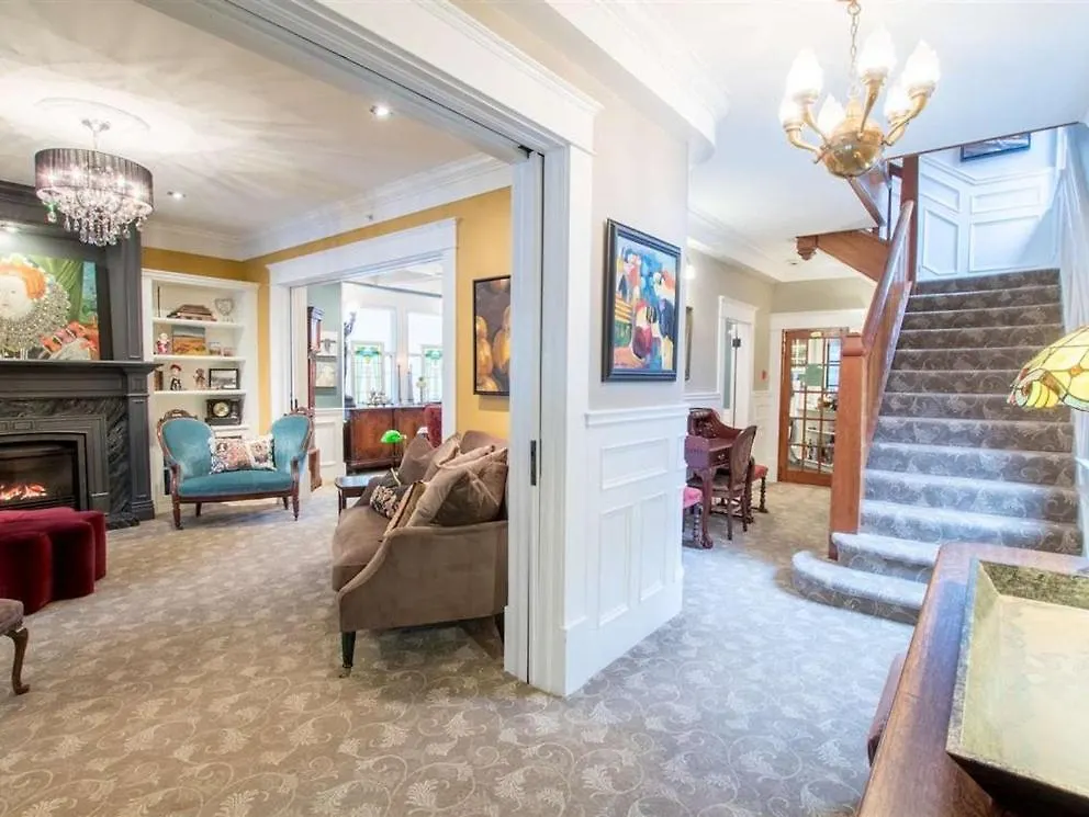 **** Bed & Breakfast West End Guest House Langley Canada